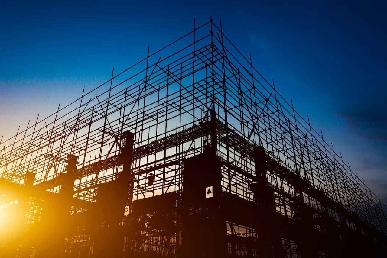 Reconstrução e Infraestrutura